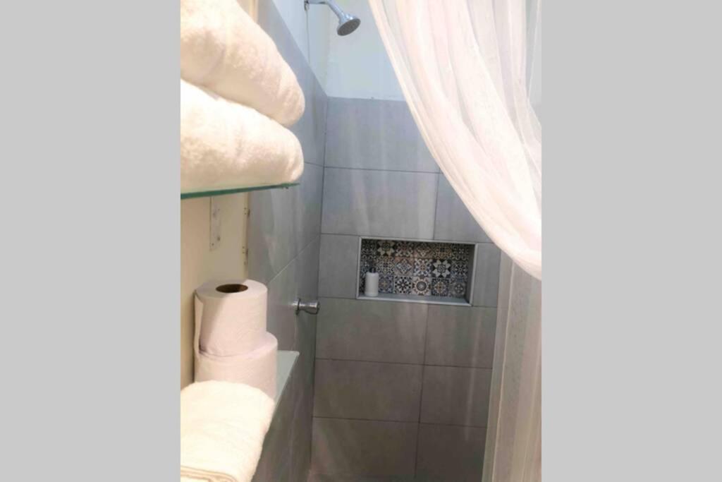 Great Location ! 4 Bedroom Home In The Heart Of Cartagena Екстер'єр фото
